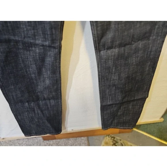 Levi's 501 Men's Original Fit Jeans Dark Indigo Denim, Straight Leg, Button - Picture 13 of 15